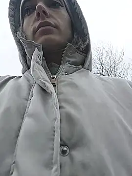 Webcam Model (SheTheDeeevil)  is live.Free join now!