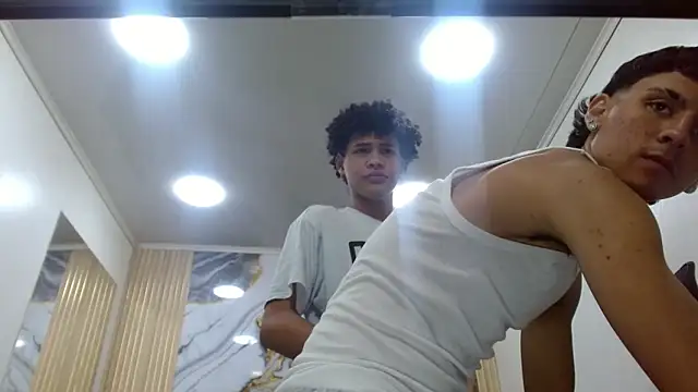 SebasAndAngela webcam