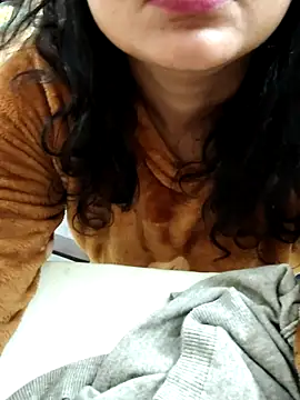 Shikha-mehra7 webcam