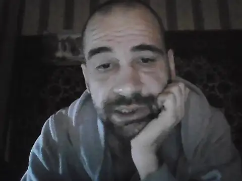 alferezzsolvajo - AlferezzSolvajo's free webcam - UK Sex Cams