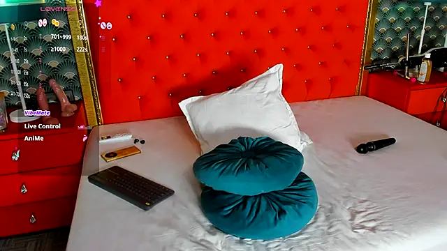  VallerieJones chat room