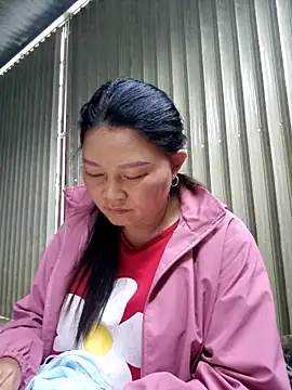 yoowwmr - Yoowwmr's free webcam