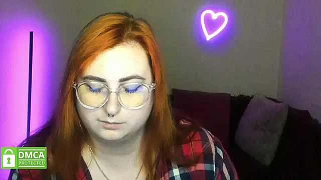 Alicia_love00 webcam