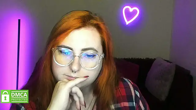 Alicia_love00 webcam