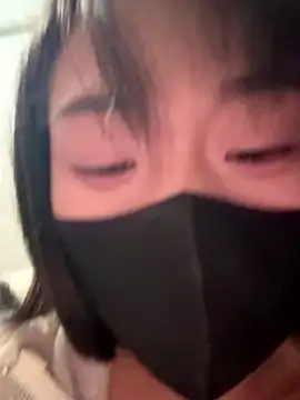 xixi-gala (F young) - 户外公共厕所假阳具抽插2分钟 dlido 2min