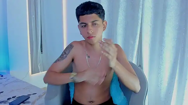 Gomez_c_ webcam