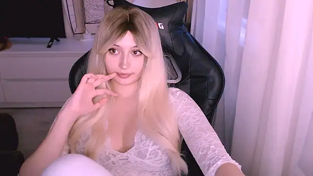 beauty_blonde webcam