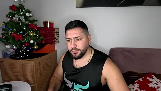 Gold_Alpha_Boy webcam