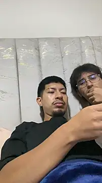 AxelAndJeremy webcam