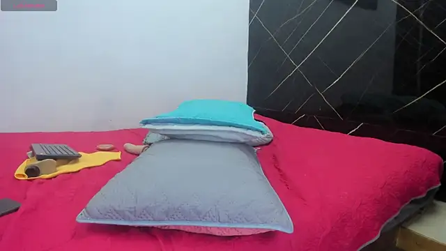 Analiasmith89 webcam