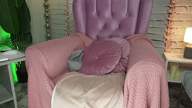 Milana_Sapphire webcam