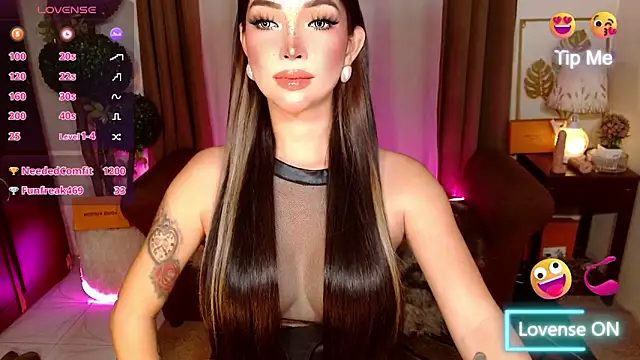 MouthWatering_Ayesha webcam