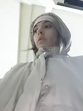 SheTheDeeevil webcam