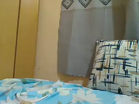 Hornyqueengal webcam