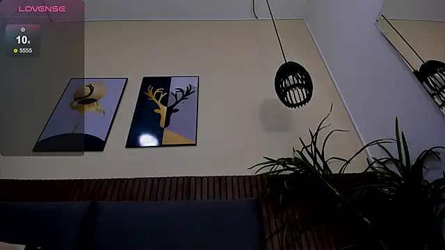 EmillyHarper_ webcam