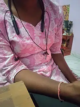 chocopie_girl - Chocopie_Girl's free webcam - UK Sex Cams