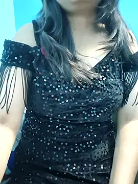 Webcam Model (Model_Show01) is live