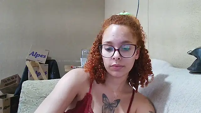 dominamoon_ webcam
