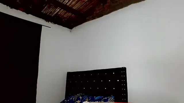 little_tsgirl_ webcam