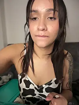 Isabella-Teen webcam