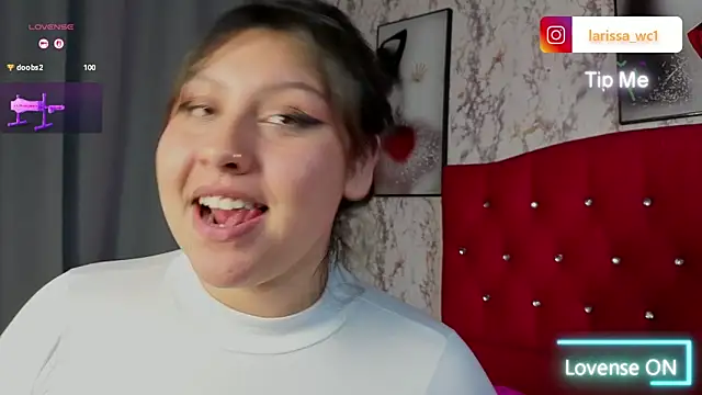 Larissa_Antonella webcam