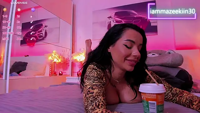 Iammazeekiin30 webcam