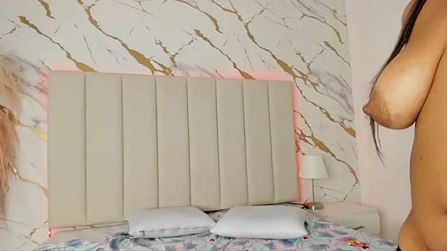 valery_thompsson webcam