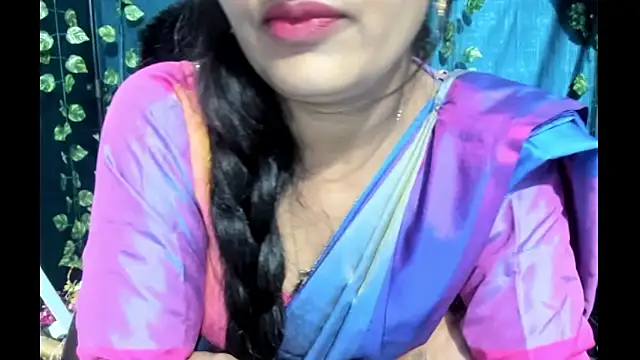 Forever_Love2025 webcam