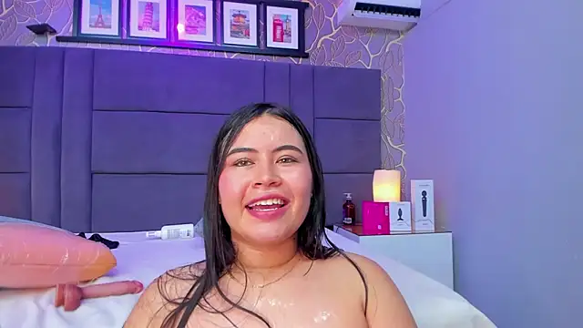 monserrat_cutte webcam