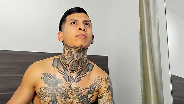 Andrew_sanders68 webcam