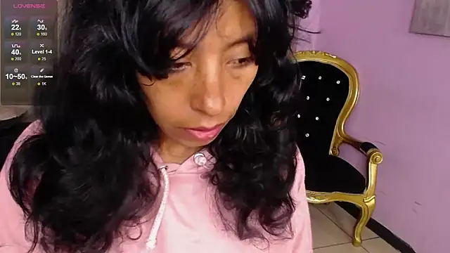 karolinee_66_ webcam