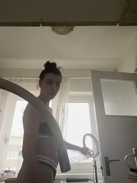 bunnythetailor webcam