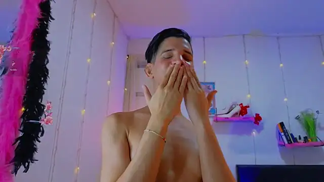 ariel_femboy_ (M young) - Play with my Crystal dildo