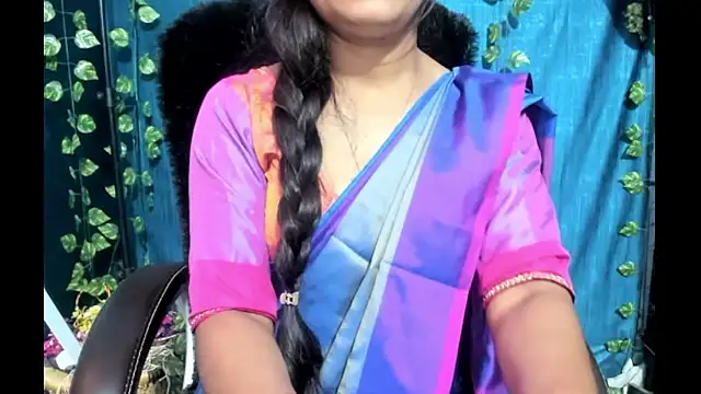 Forever_Love2025 webcam