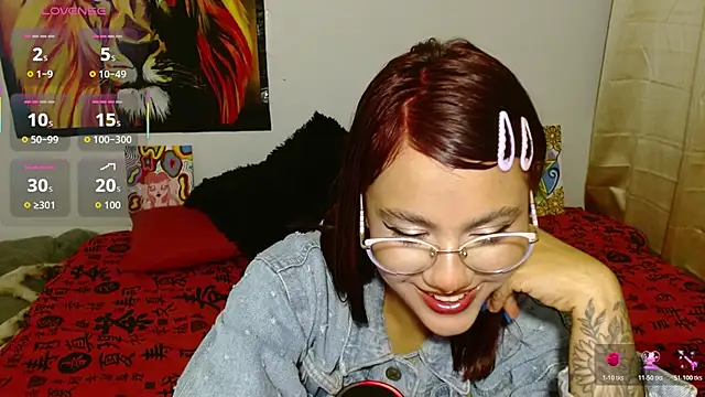 Divinejewel444 webcam