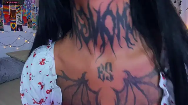 CharimgSabrina webcam