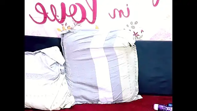 indianswtbella webcam