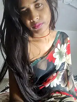 cute_radhikaa webcam