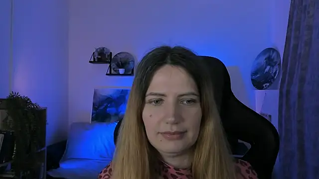 AleksaLaurent webcam