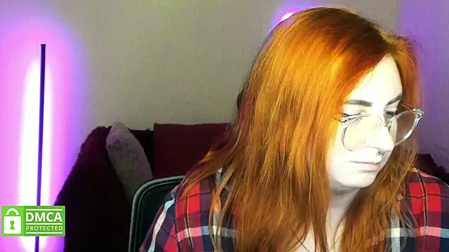 Alicia_love00 webcam