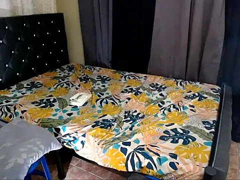 SeductiveAki69xxx webcam