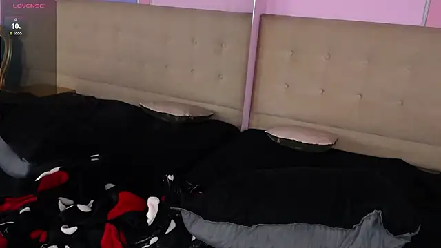 karolinee_66_ webcam