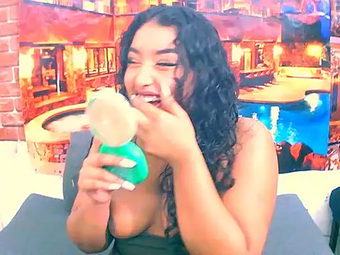 IndianAngel4u webcam