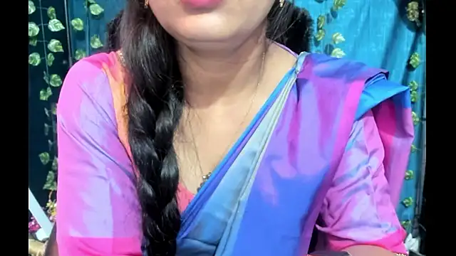 Forever_Love2025 webcam