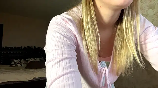 ElisabetLorney webcam