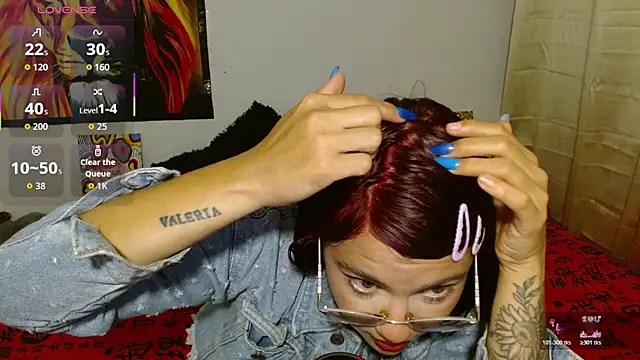 Divinejewel444 webcam