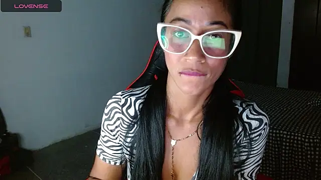 Emiliklauss22 webcam