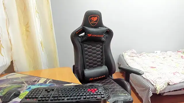 iliaskrislove webcam