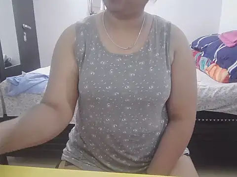 Rushali_69 Live Webcam on Stripchat