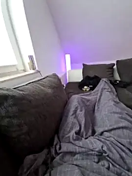 derechtejunge (M young) - Irgendwo rein spritzen (ich suche aus)